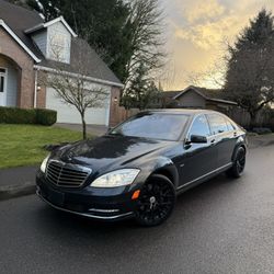 2012 Mercedes-Benz S550 Sport & Luxury PKG
