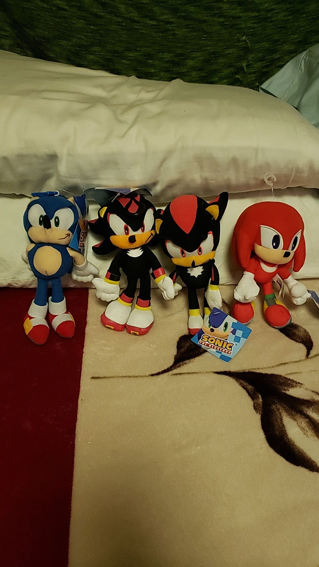 Sonic 8" Plushies