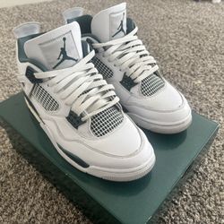 Jordan 4s Sz 10 Men Oxidized Green 