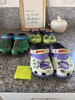 Crocs Minecraft & Dragon Ball Z Clogs Size J4 – 3 Pairs