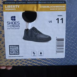 Women’s Black Slip-Resistant Work Shoes Size 11 Liberty Shoes For Crews Comfort