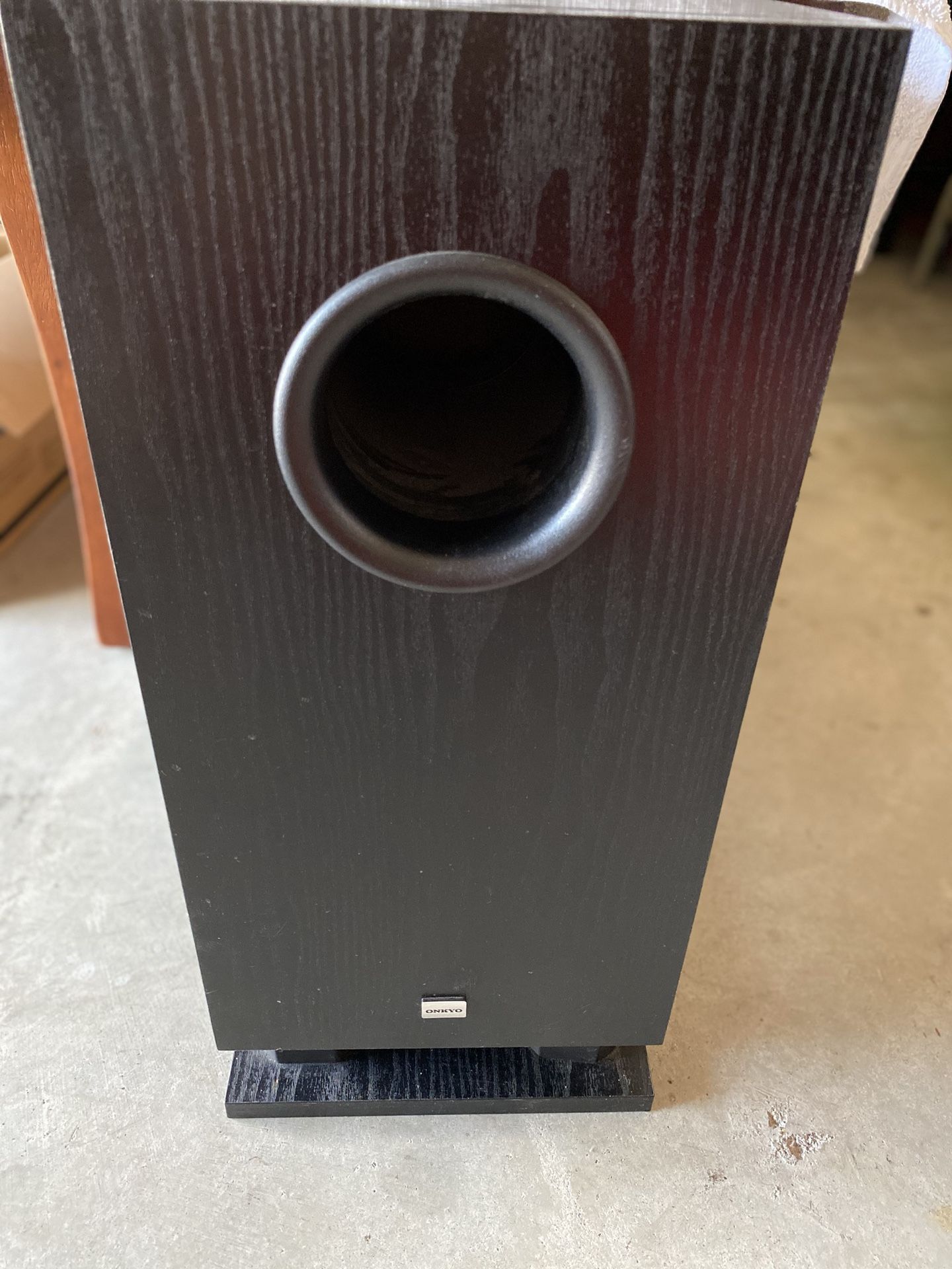 Onkyo home theater speakers