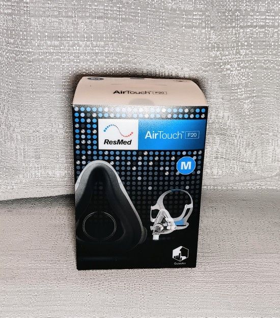 NEW ResMed AirTouch F20 Size M Full Face Mask With Straps Cushion Platform & Connector Medium Trusted !