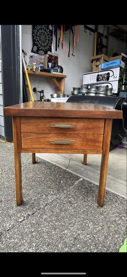 MCM Lane Side Table