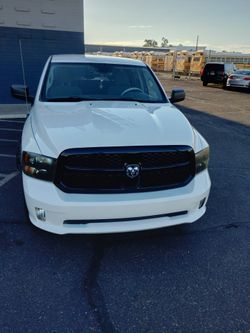 15 Ram 1500 Hemi 5,7 V8 4x2  CREW CAB