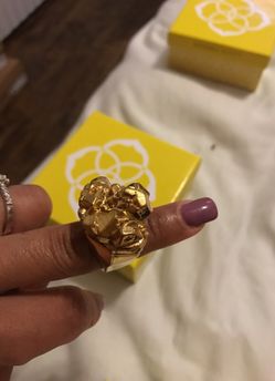 Size 7 Michael Kors Gold Ring