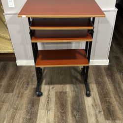 Rolling Podium Mobile Desk