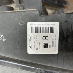 Chevy Silverado 2008 Headlight