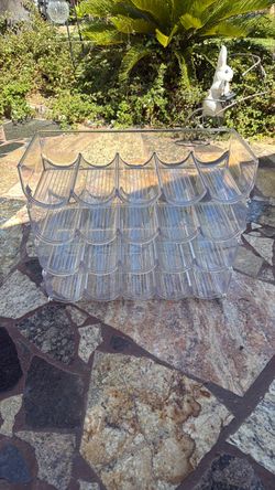 Stackable wine or water rack 4pc