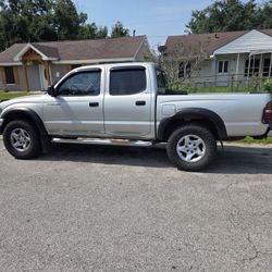 2004 Toyota Tacoma