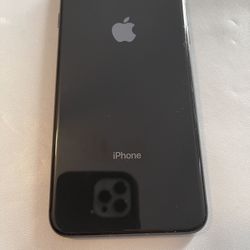 Apple iPhone 8 Plus Unlocked 64gb Firm Price $220