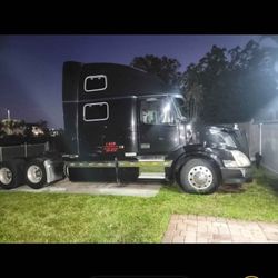 2008 Volvo VNL D16 2007 Reefer Wabash 