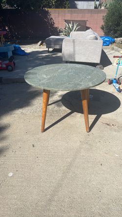 Round Marble Dining Table – Modern Wood Legs