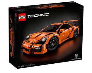 LEGO Technic Porsche 911 GT3 RS (2,704 Pieces)