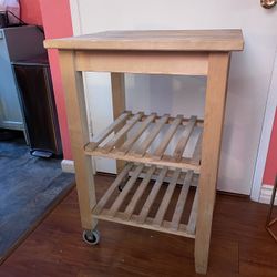 SQUARE WOODEN ISLAND WITH WHEELS