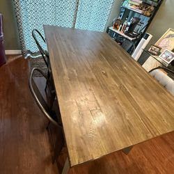 Kitchen Table 