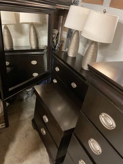 Dresser with mirror