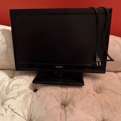Small tv 