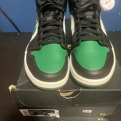 Air Jordan 1 mid Pine Green