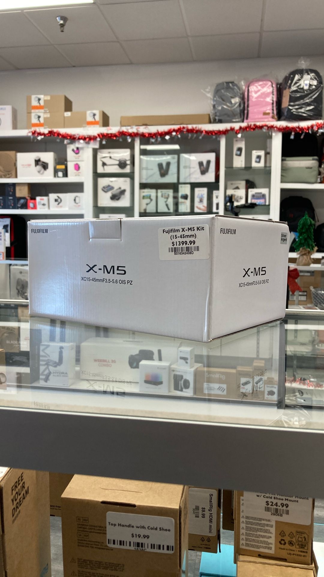 Fujifilm X-M5 Kit (15-45mm) *Black Friday Sale*