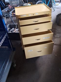 yellow metal commercial grade crash cart on wheels