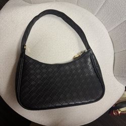 Black Leather Shoulder bag