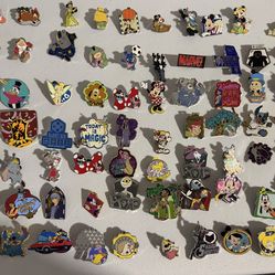 123 authentic disney pins