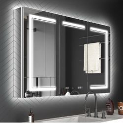 🚨 Brand New LED Lighted Medicine Cabinet (48” x 32”) – Still in Box