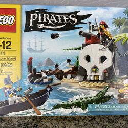 LEGO Pirates Treasure Island Set 70411
