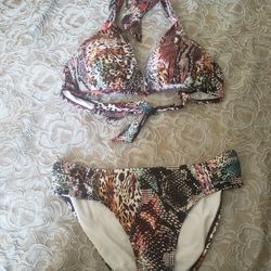 Bikini Size L.