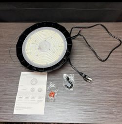 New , Big Lights For Warehouse, Yard ,garage Etc 