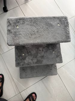 Sturdy Pet Stairs for 50lb and under pets