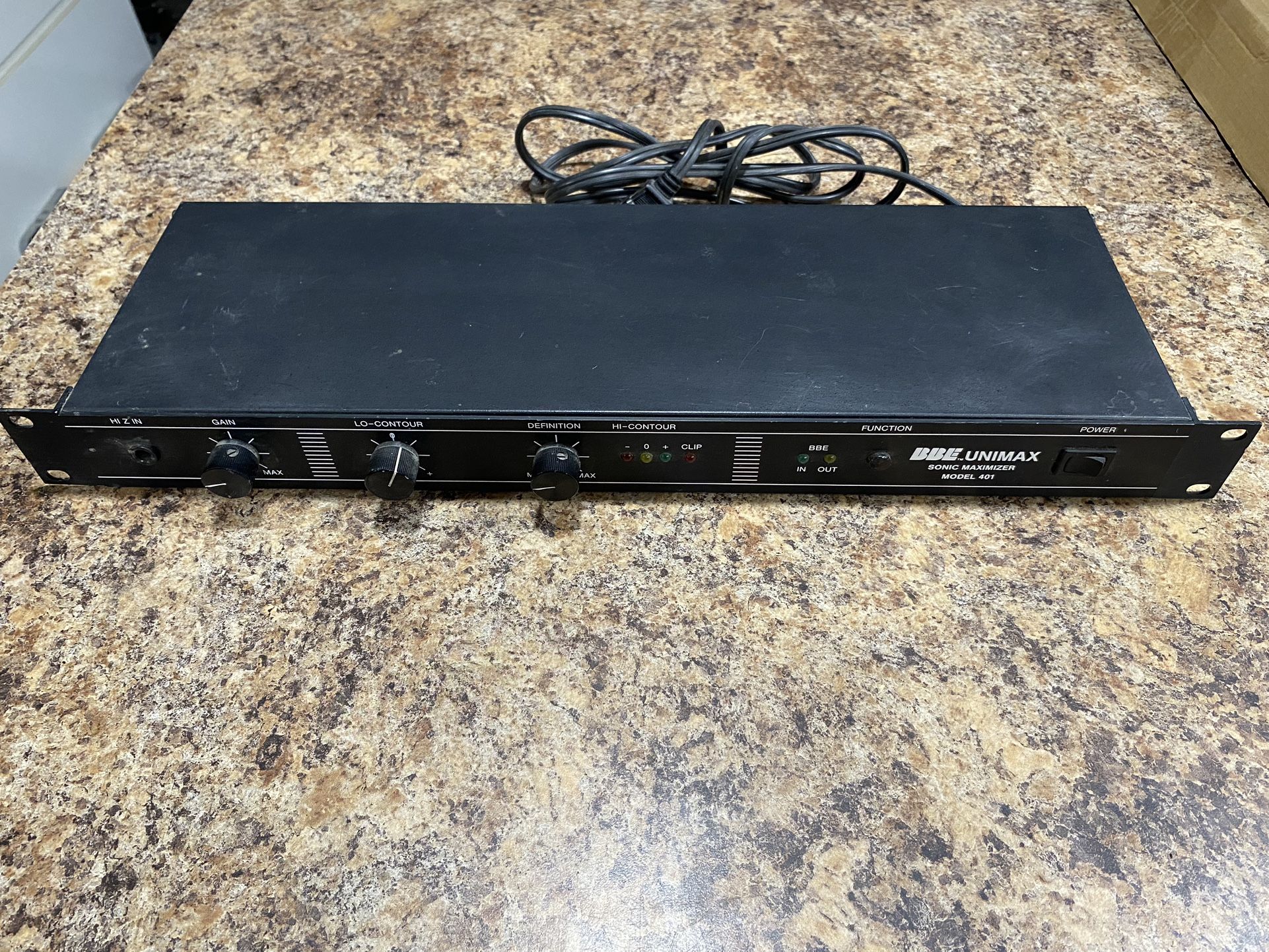 pair of Vintage BBE Unimax Sonic Maximizer Model 401