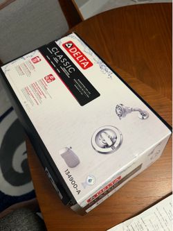 Delta Classic Tub Shower Combo Pack