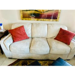 🛋️ Cozy 3-Piece Living Room Set for Sale!