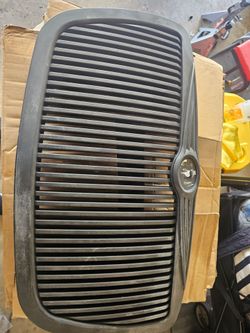 Chrysler 300 aftermarket grill