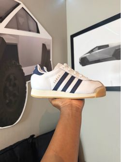 Adidas Samoa 2.5y
