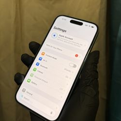iPhone 16 128 GB Unlocked Teal 