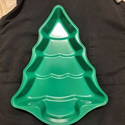 Wilton Christmas Tree Baking Pan
