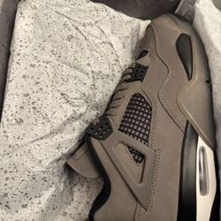Retro 4 Cave Stone