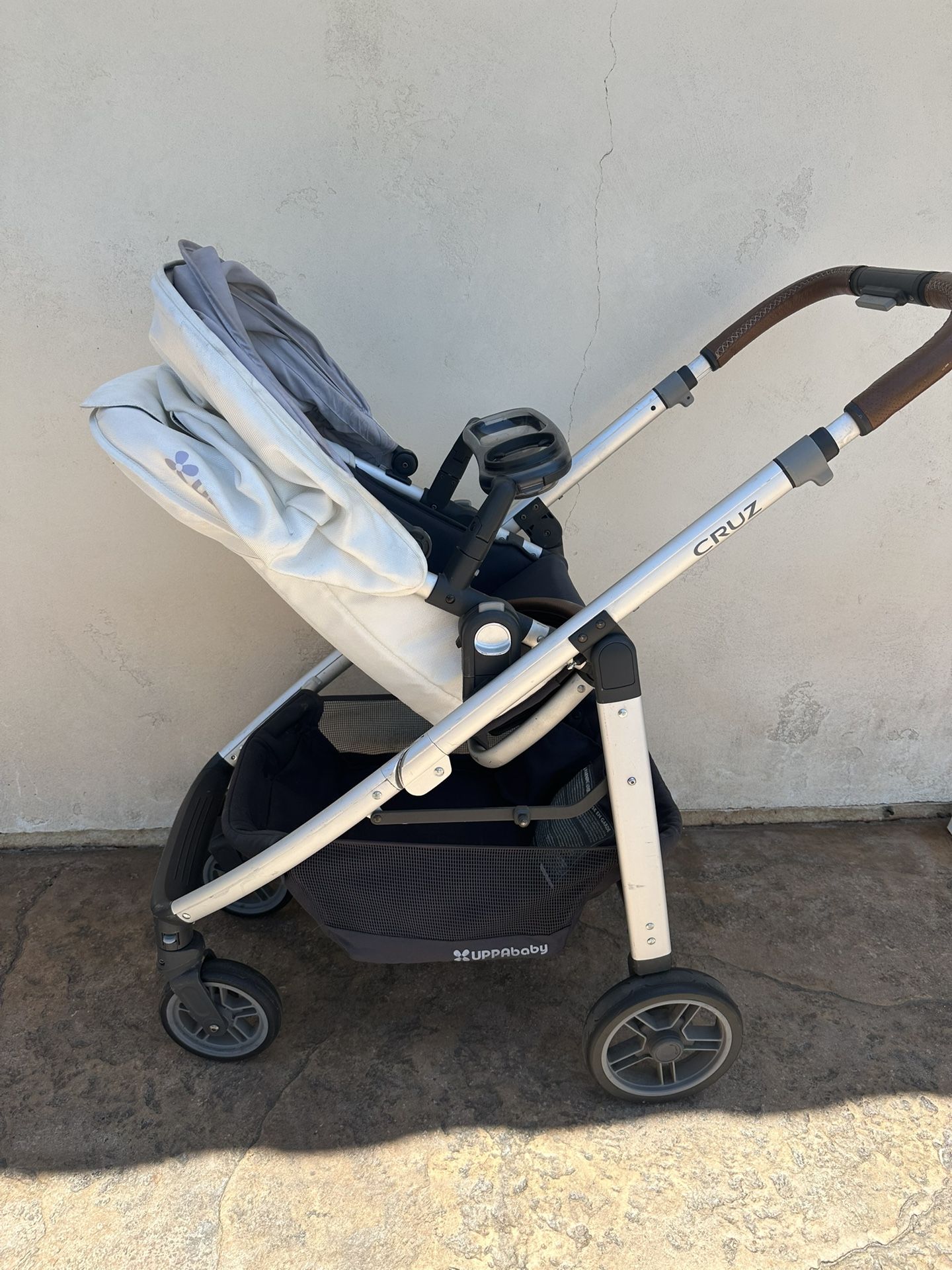 Uppababy Cruz stroller