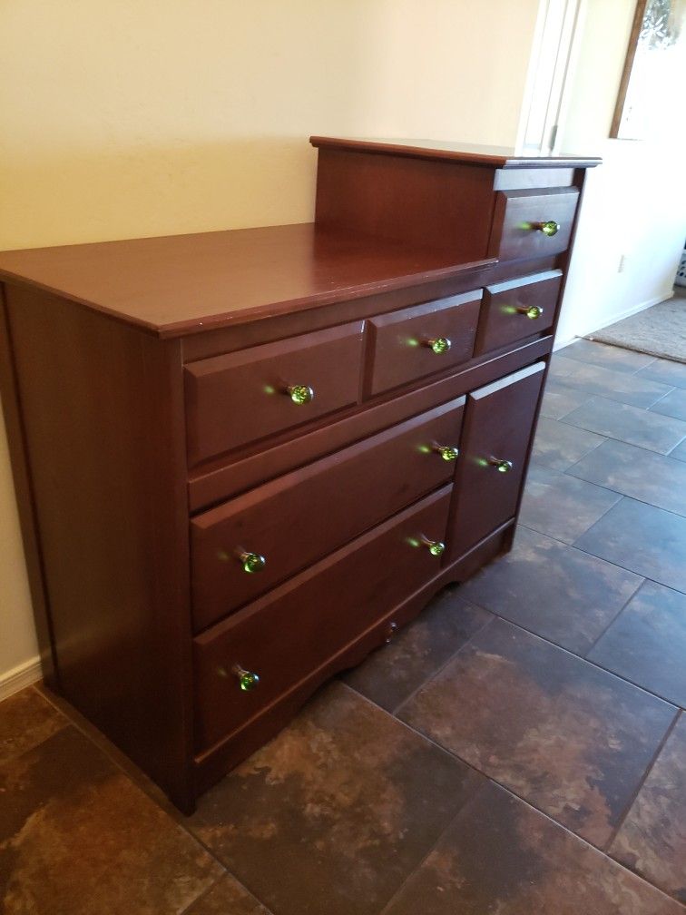 Baby Changing Table Dresser