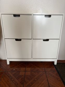 White 4-Drawer Shoe Cabinet