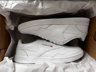 New Men’s Reebok Club Wide Shoes