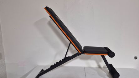 Adjustable Lusper Weight Bench
