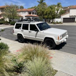 2001 Jeep Cherokee XJ Classic