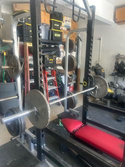 SQUAT RACK