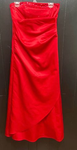 Size 10 Bari Jay strapless red gown