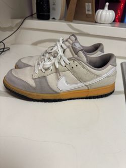 Men’s Nike shoes