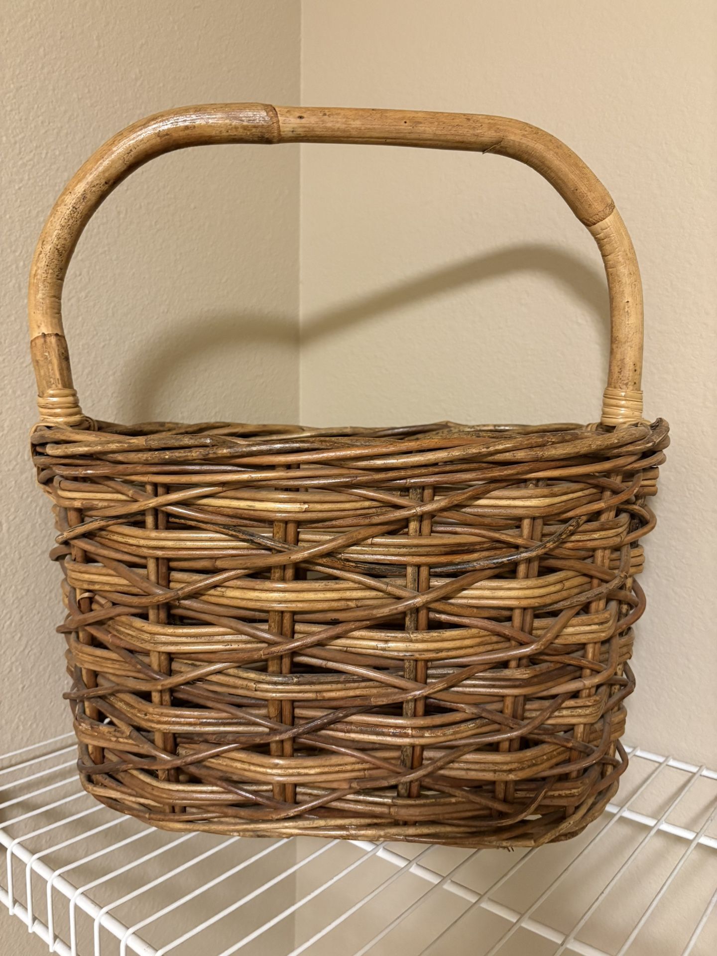 Large Basket 17” wide x 20” tall